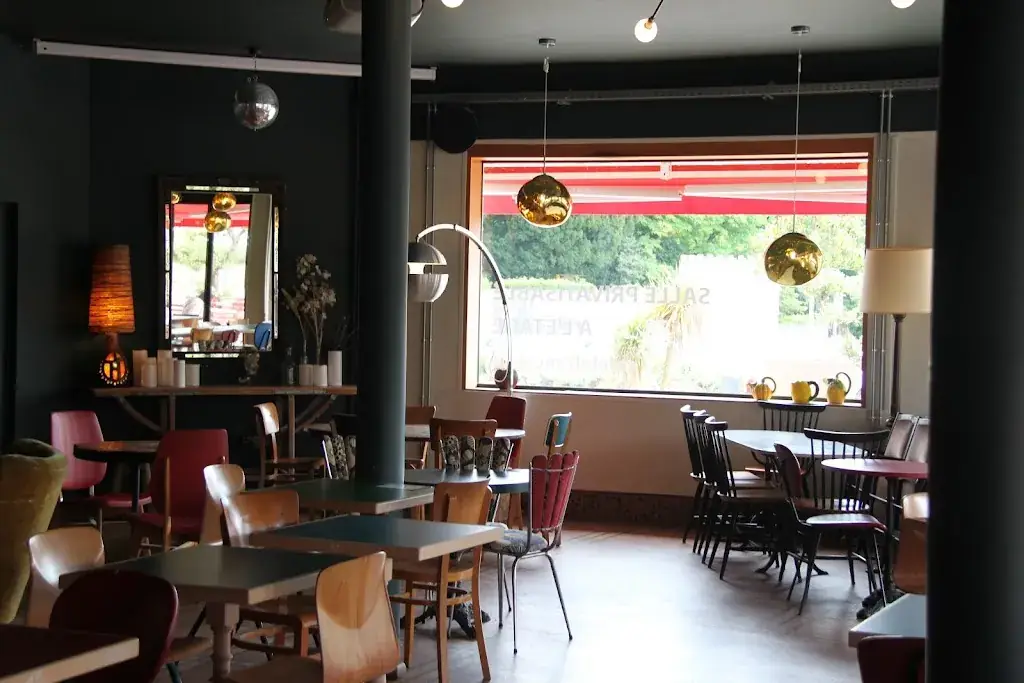 Café Le Français ristorante a Surgères