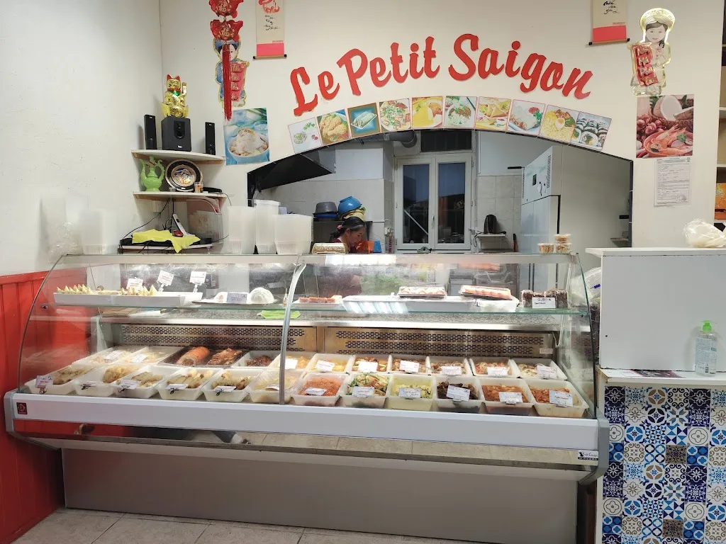 Le Petit Saigon Chez Giap_Surgères_slider_image_1