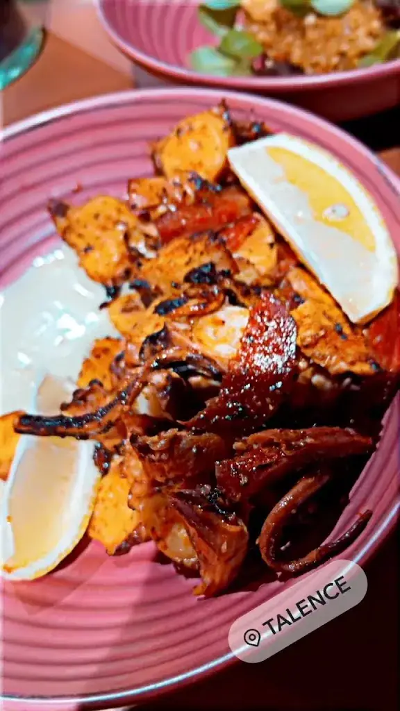 Candela_Talence_slider_image_2