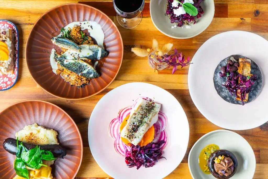 Candela_Talence_slider_image_3