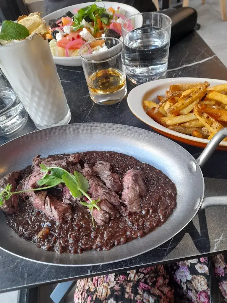 Sarah Lyng_La Brasserie du Forum_Talence_review