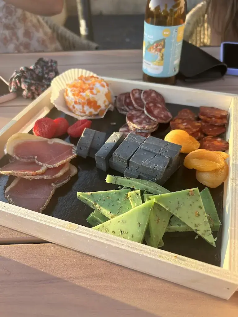 La fromagerie des papilles_Ussac_slider_image_3