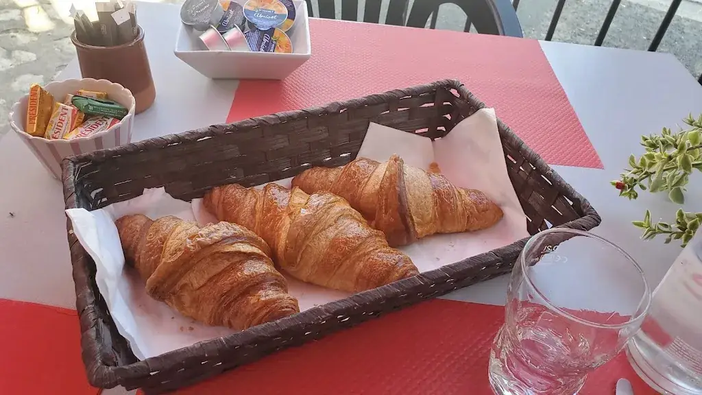 Brendan N_Auberge de l'Ecurie_Usson-du-Poitou_review