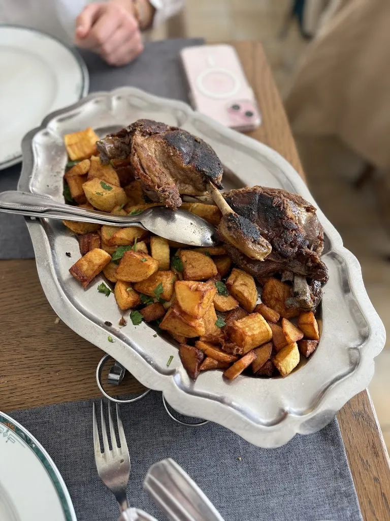 Hôtel Restaurant Beyrie Coustille_Uzein_slider_image_2