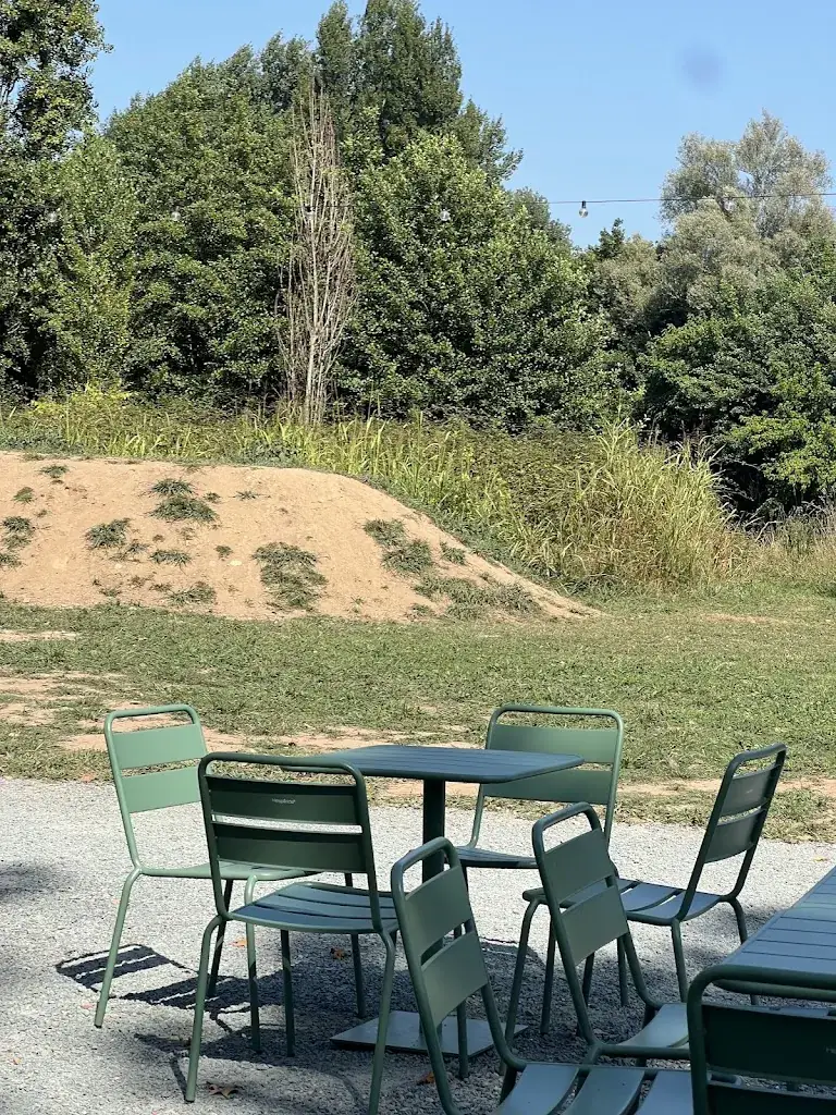 Guinguette Bikaina restaurant à Ustaritz