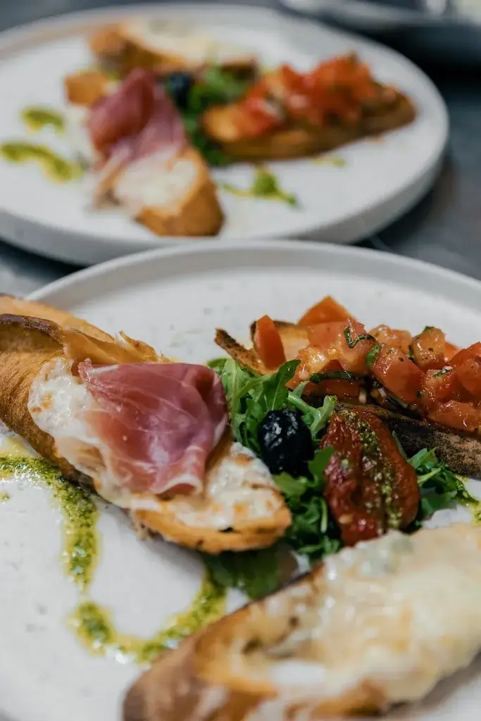 GARAGE DES PYRENEES BAR BRASSERIE PIZZERIA_Ustaritz_slider_image_2