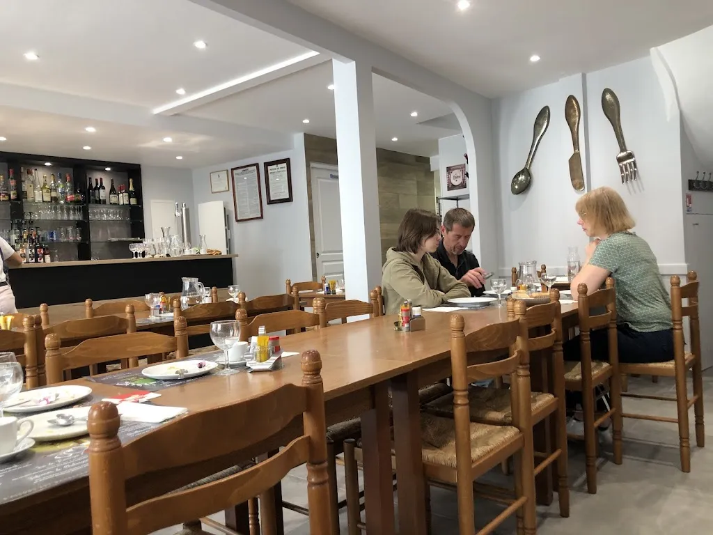 Le Marmontel Bar-Restaurant ristorante a Ussel