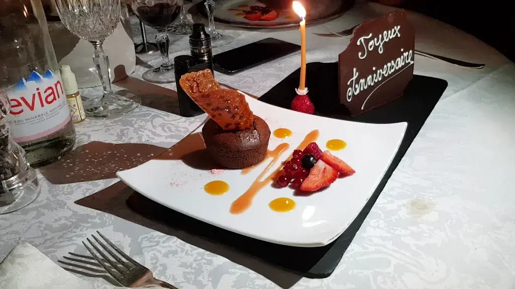 Auberge de l'Empereur_Ussel_slider_image_2