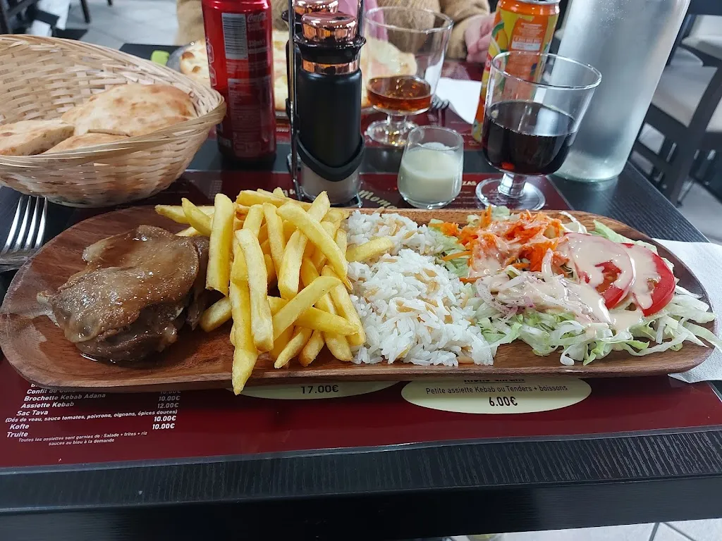 Menu_L’Arlequin Chez Momo_Ussel_image_8