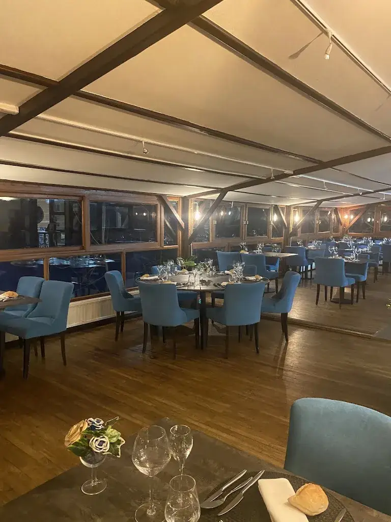 Maëva Saboureau_Le Donjon de Bois-Pouvreau_Ménigoute_review