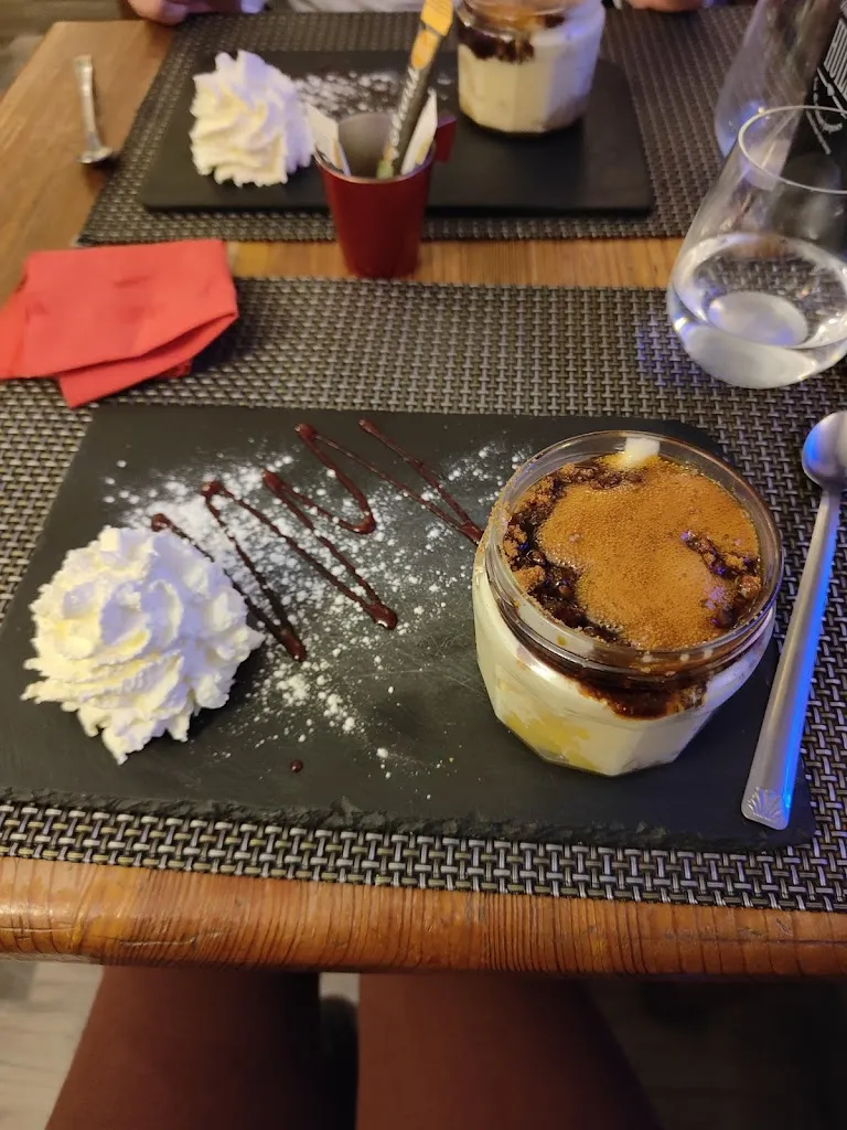 Andrada Miron_Le Chalet du Torrent_Vars_review