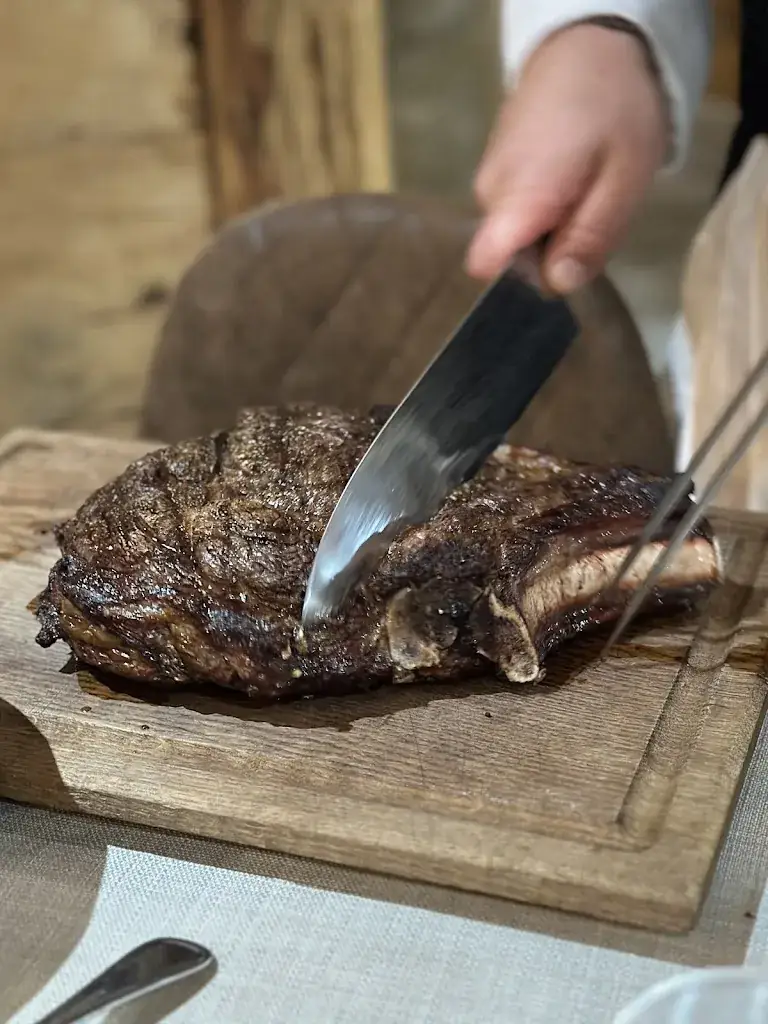 Tom InsideAlps_Le 1854 restaurant_Vars_review