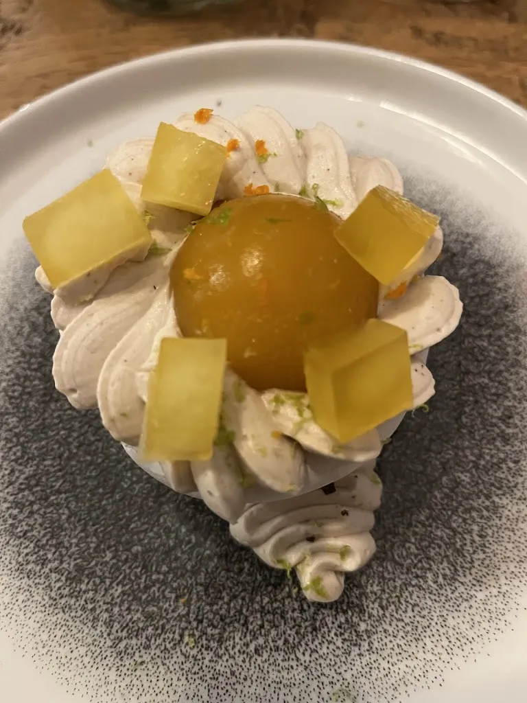 Menü_Skitchen restaurant Vars_Vars_Bild_8