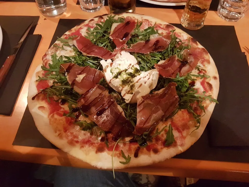 Adam Hegedűs_Le mouton noir_Vars_review