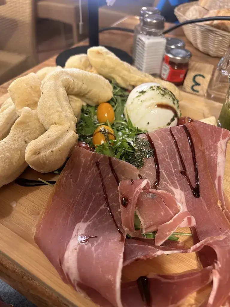 WEIMA_Restaurant le Chantaco_Vars_review