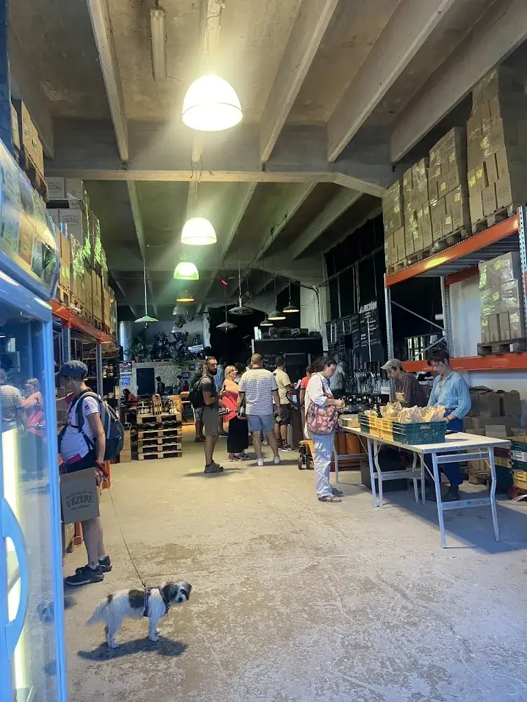 Sanne .Arbouw_Brasserie de la Vézère - Bière artisanale bio du Limousin_Uzerche_review