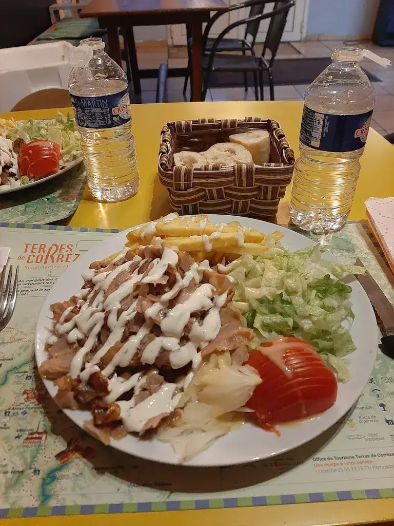 Menü_QUATTRO UZERCHE_Uzerche_Bild_4