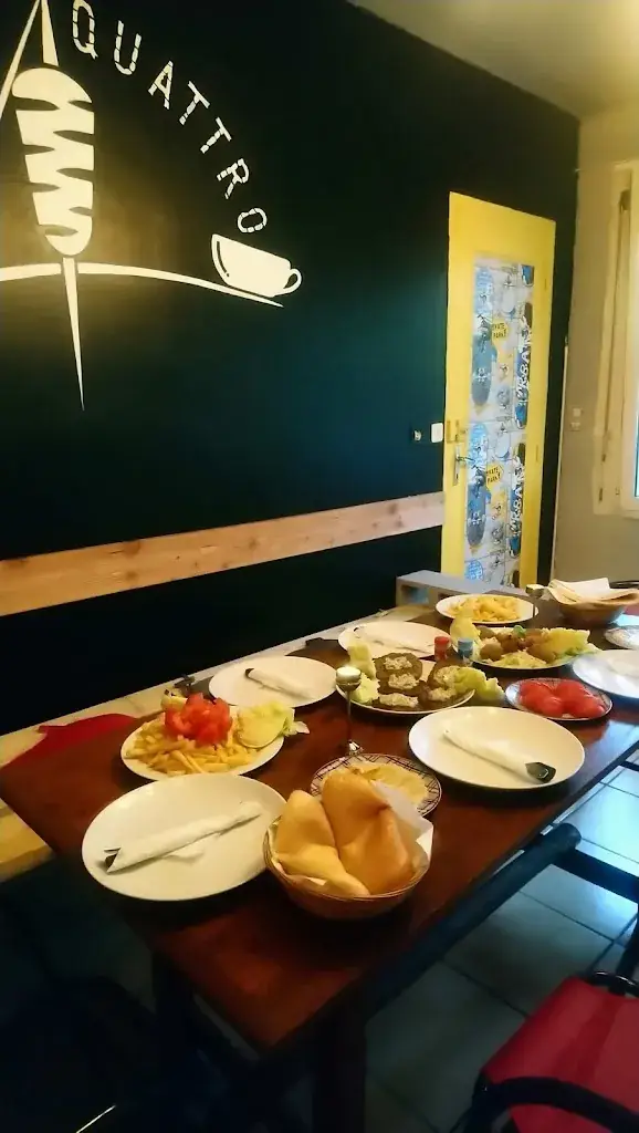 QUATTRO UZERCHE_Uzerche_slider_image_2