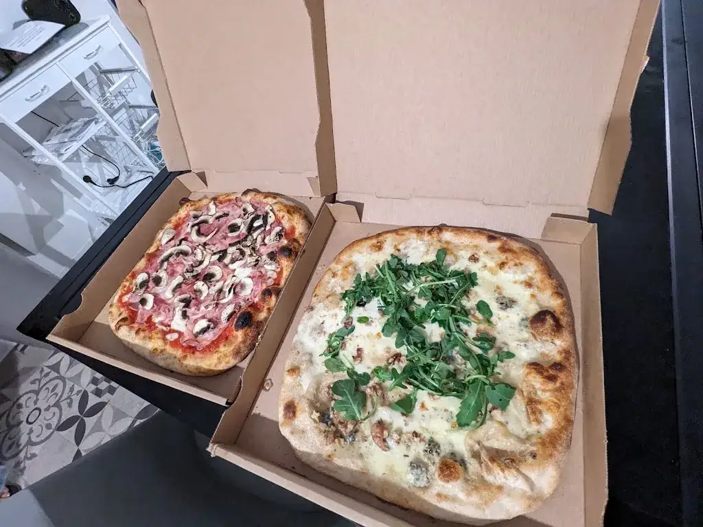 Menu_Pizz'Emilia_Uzerche_image_5