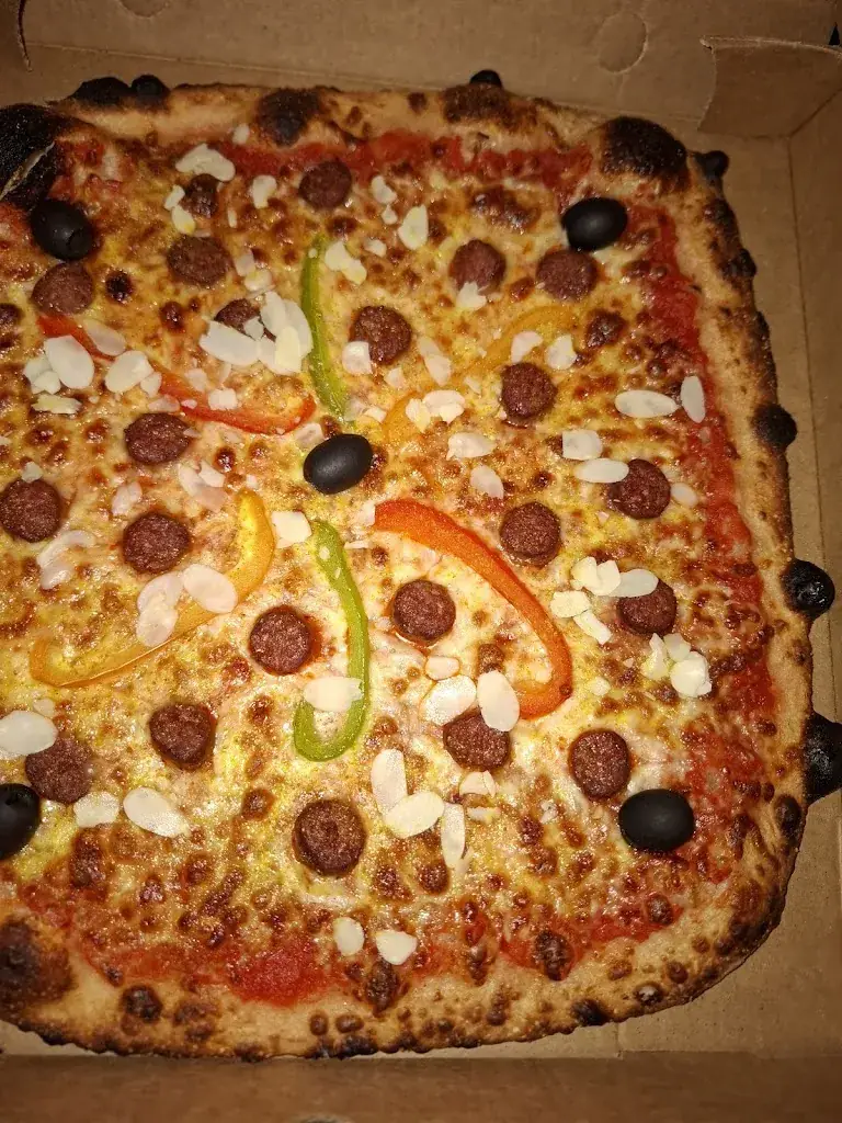 Kenji _Pizz'Emilia_Uzerche_review