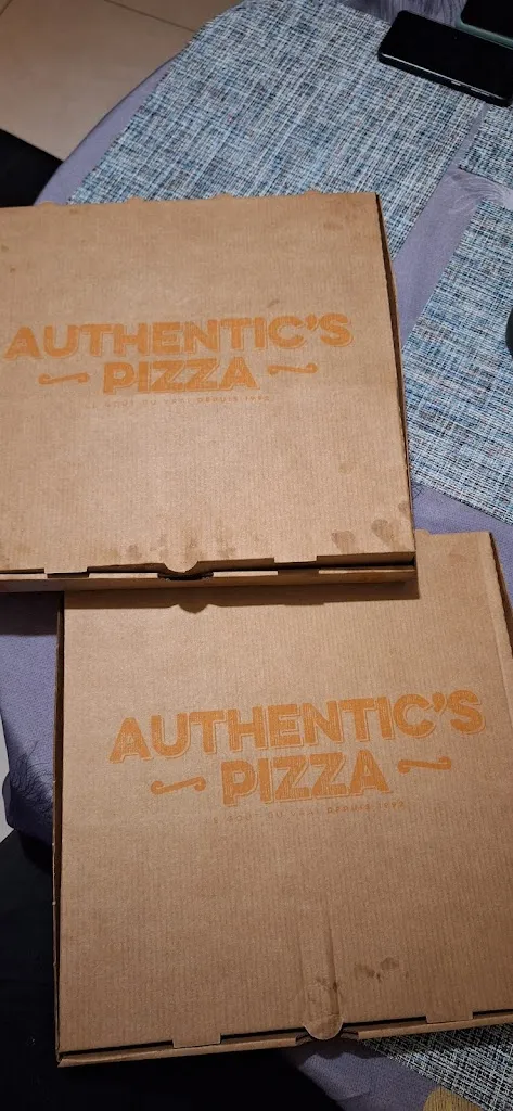 Shin Sekaï_Authentic's pizza Uzerche_Uzerche_review