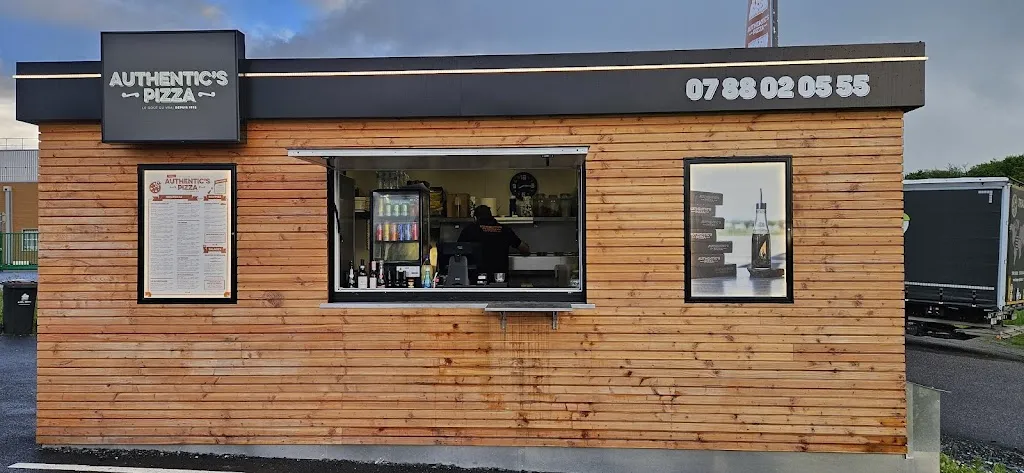 Sébastien Péan_Authentic's pizza Uzerche_Uzerche_review