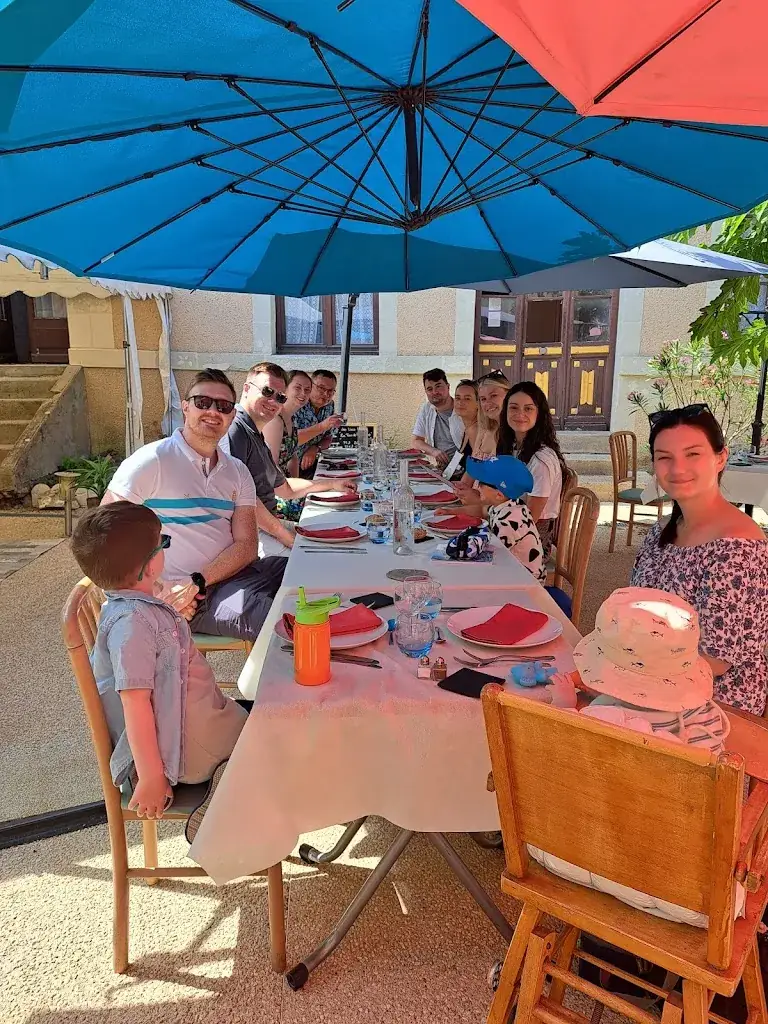 Caroline Callow_Auberge de Vindobriga_Saint-Martin-la-Pallu_review