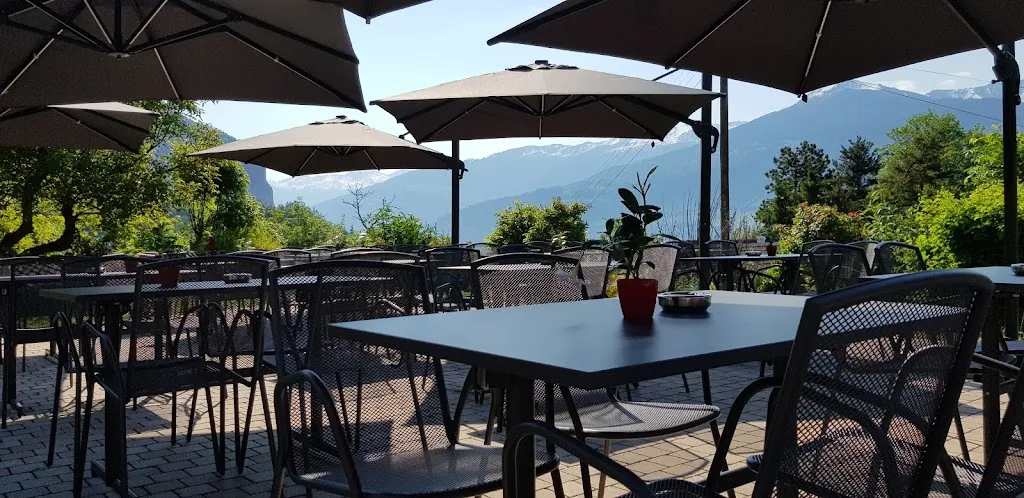 Restaurant les Vérines restaurant in Chamoson