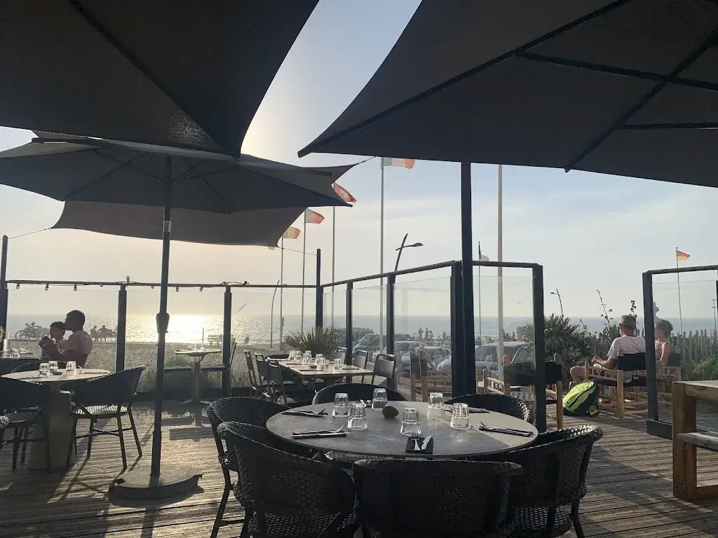 Hendrik Bootsma_L'Océan 2_Vendays-Montalivet_review