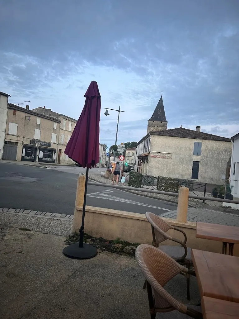 Jen Bahnam_Rest'Océane_Gua_review