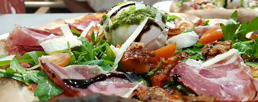 Trogarra Box_Vertheuil_slider_image_2