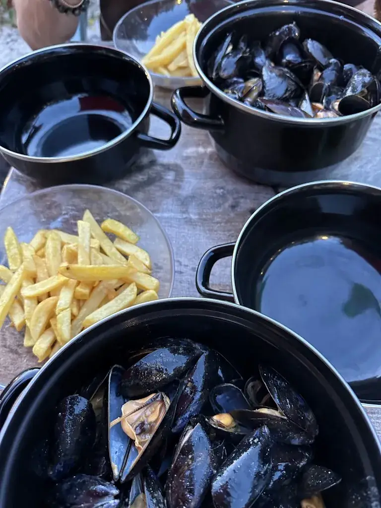 D S_Café des Marronniers_Vianne_review