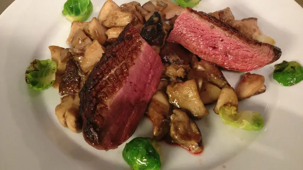 Café des Marronniers_Vianne_slider_image_2