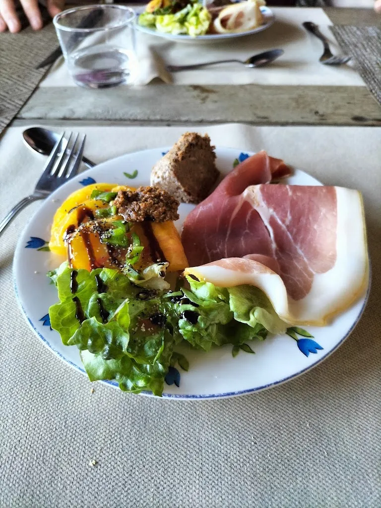 Menu_La petite Auberge_Saint-Mayme-de-Péreyrol_image_7