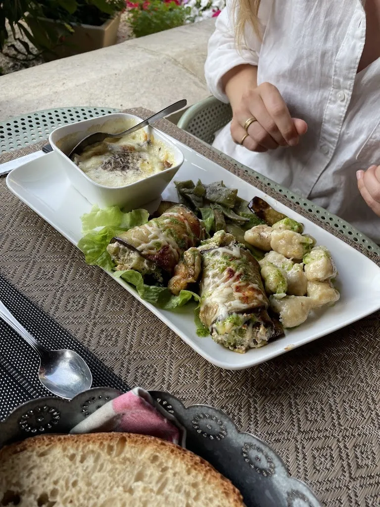 Menu_La petite Auberge_Saint-Mayme-de-Péreyrol_image_9