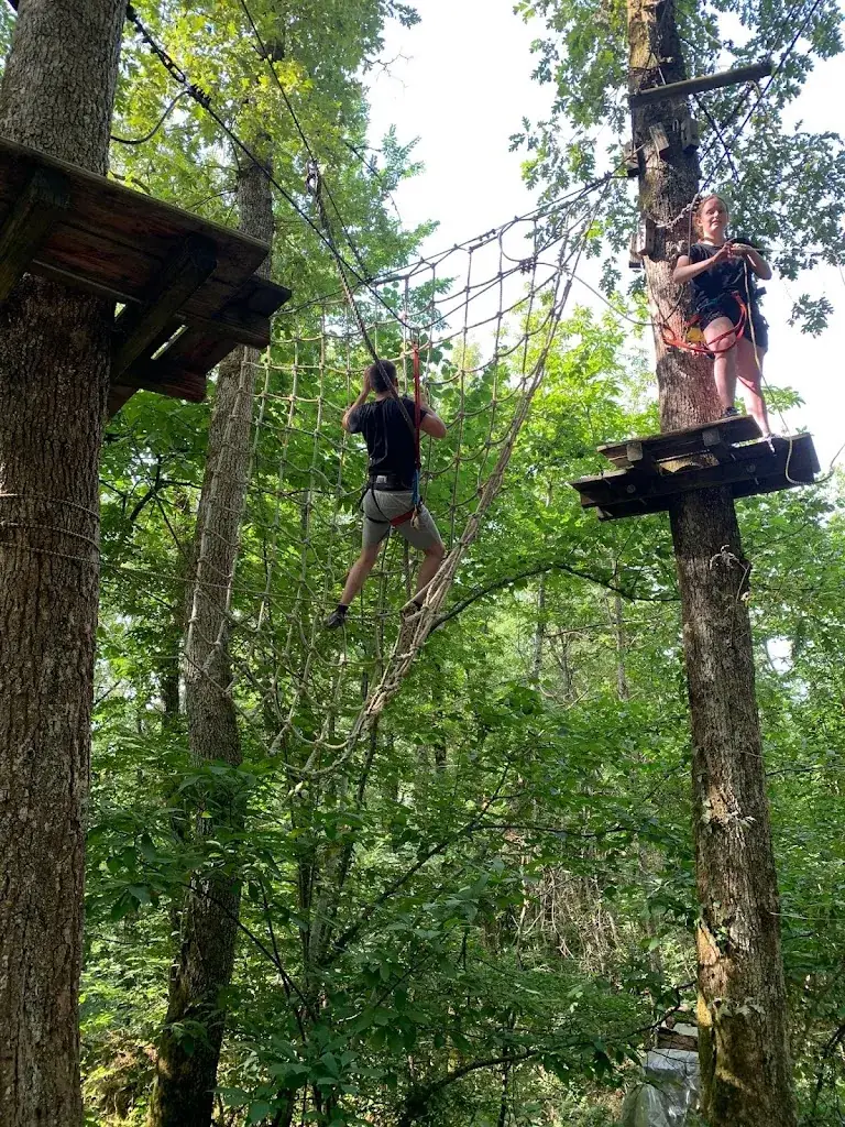 Henry Oxley_Vergtaventures_Église-Neuve-de-Vergt_review