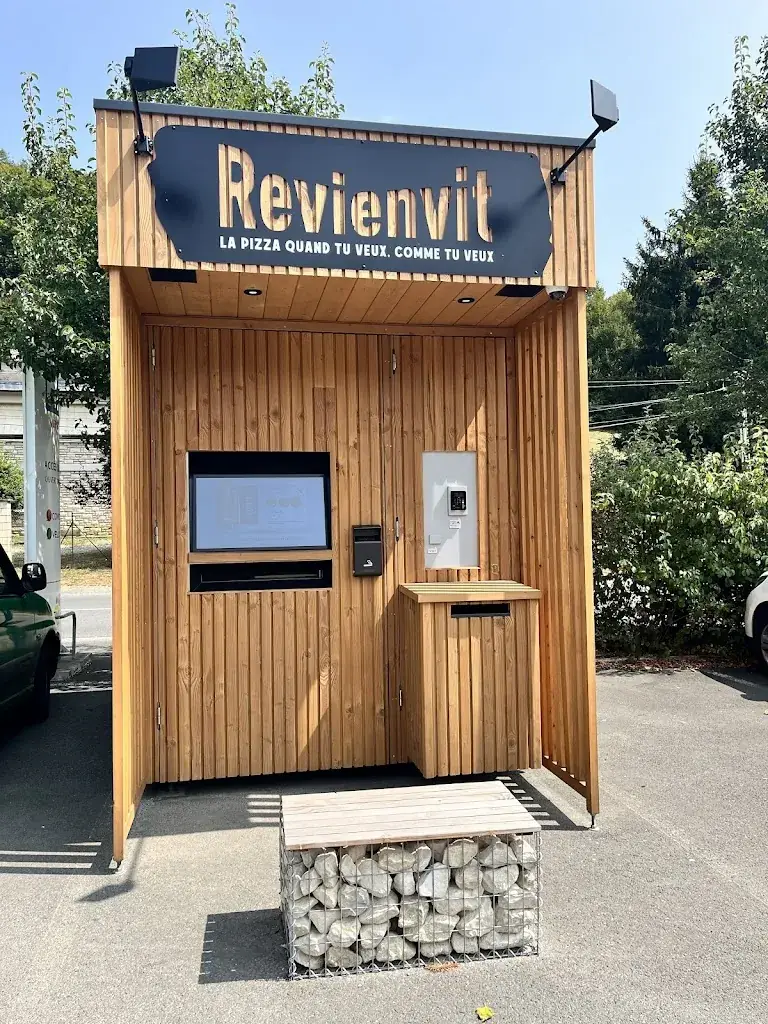 Emilie Seghier_Revienvit_Vergt_review