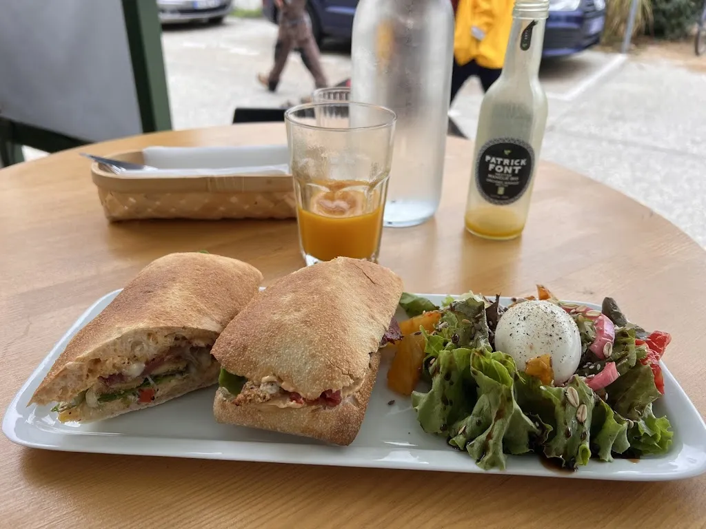 Phil Schneider_L'Instant_Vieux-Boucau-les-Bains_review