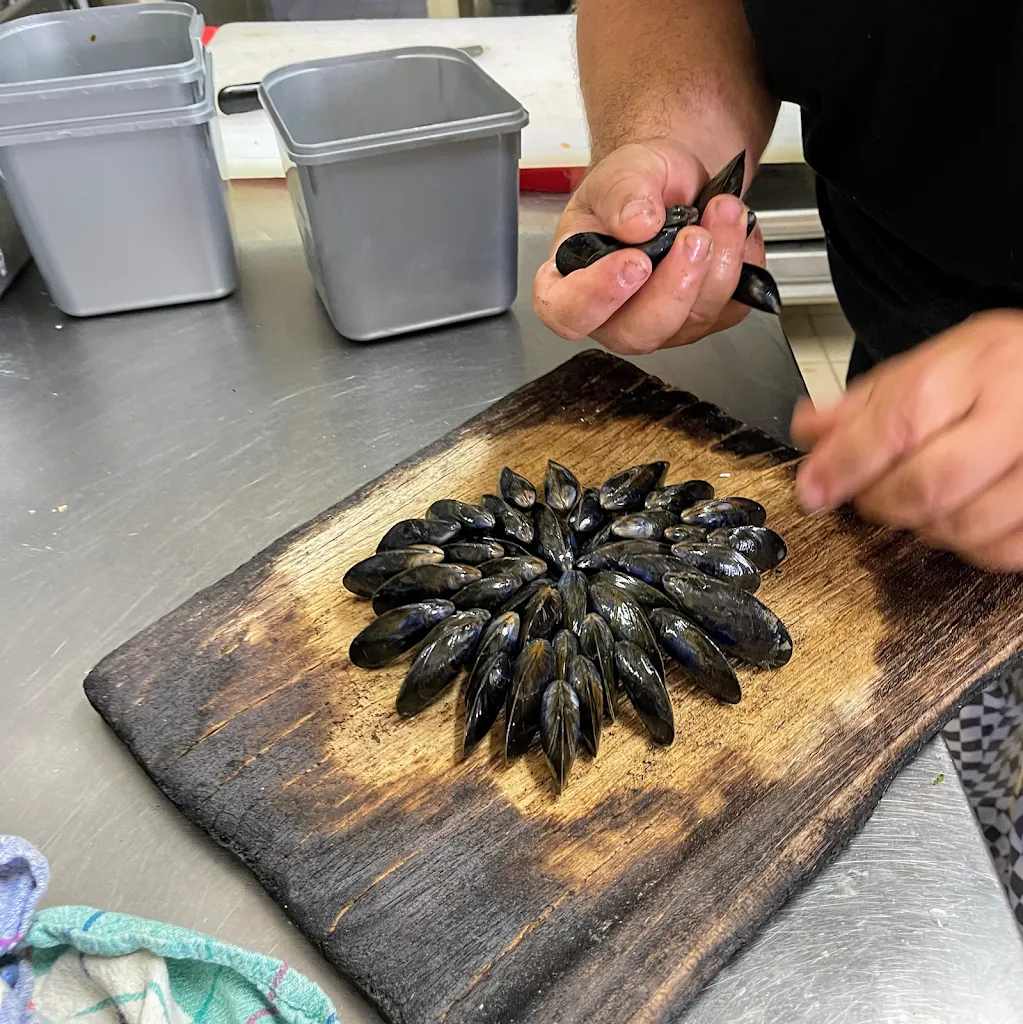 Menu_La Cabane Restaurant_L'Éguille_immagine_7