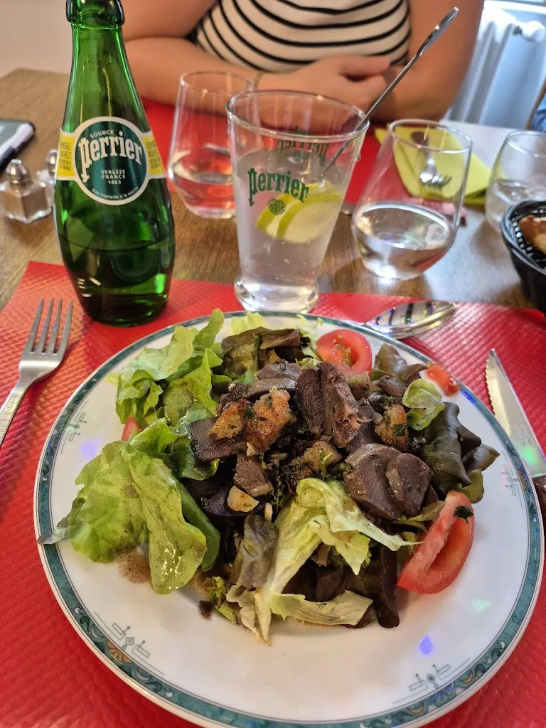 Gercel F_Restaurant grill Le Vigeois_Vigeois_review