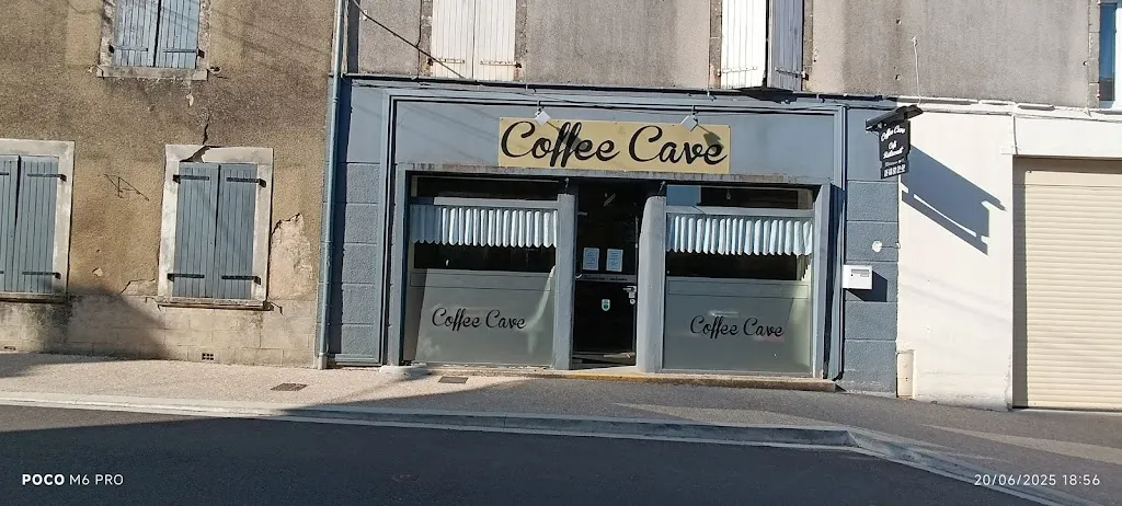 gdn 1947_Coffee Cave_Villefagnan_review