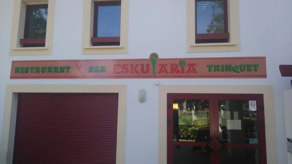 Bar Restaurant Eskularia_Villefranque_slider_image_1