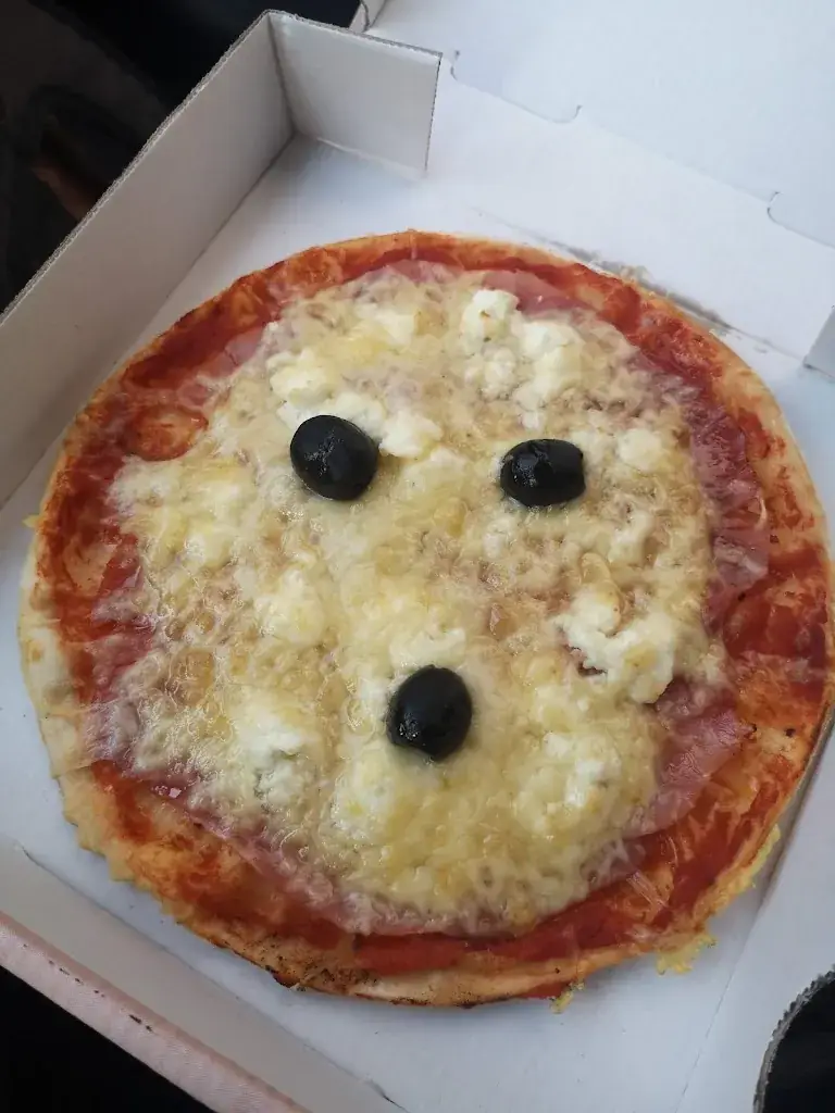 La Tour de Pizza_Villeneuve-de-Marsan_slider_image_2