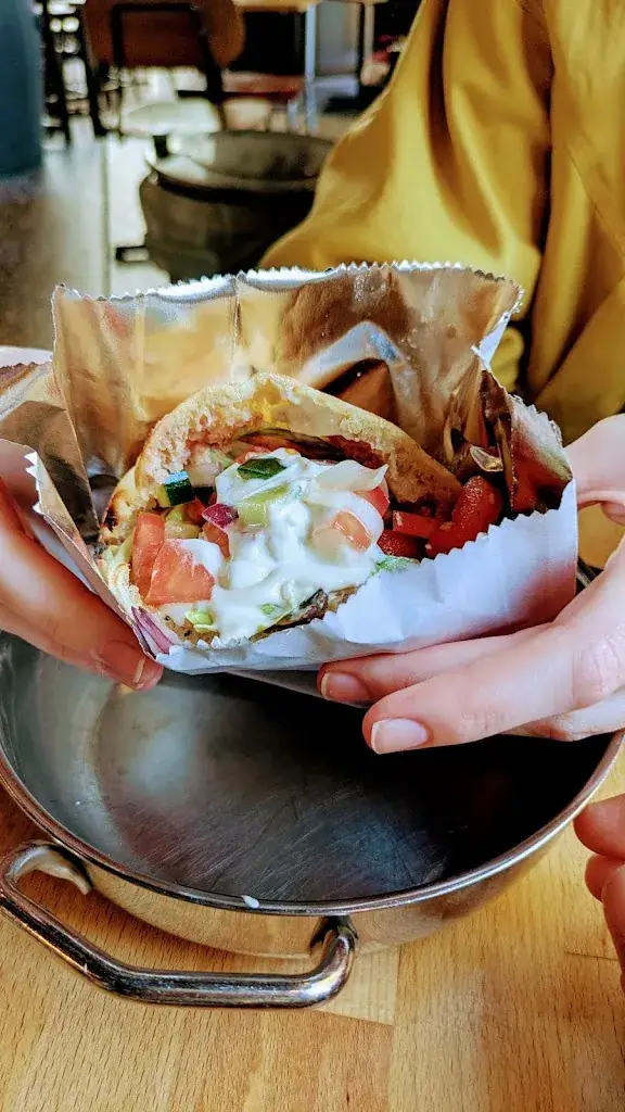 Ranjeet Kumar_Hungry Guy_Austria_review