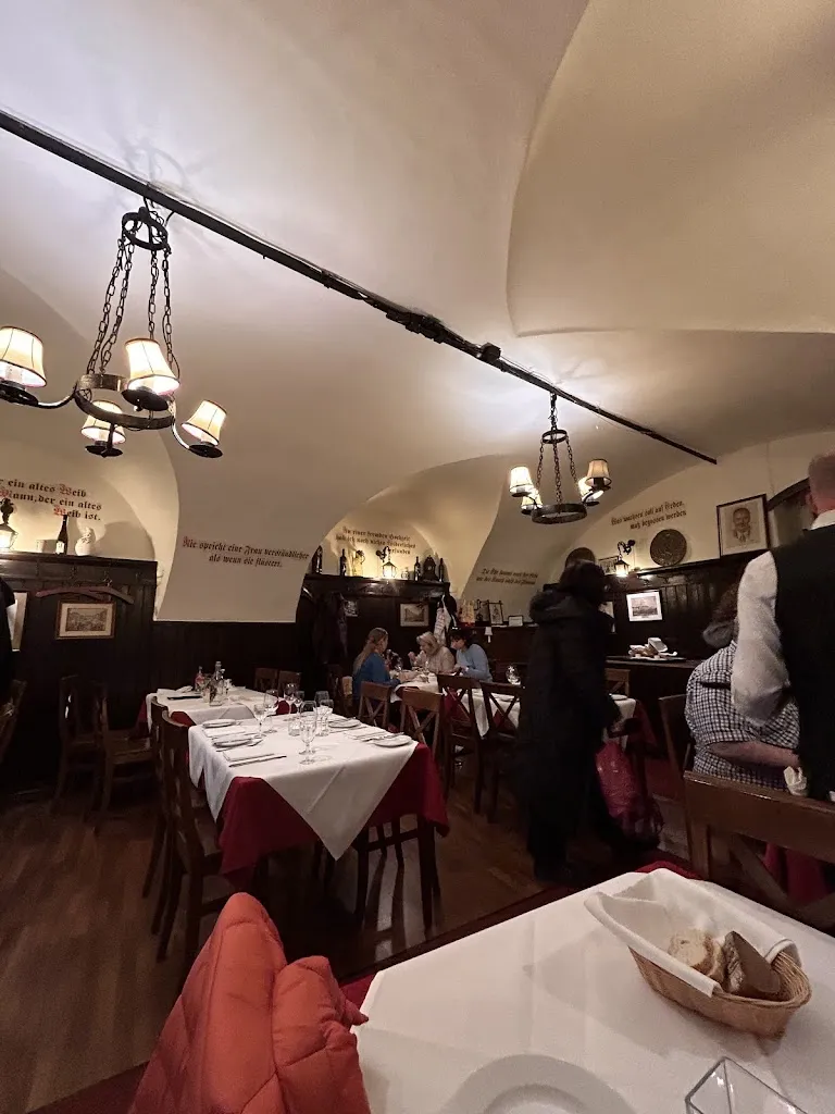 Azura Arumugam_Griechenbeisl_Austria_review