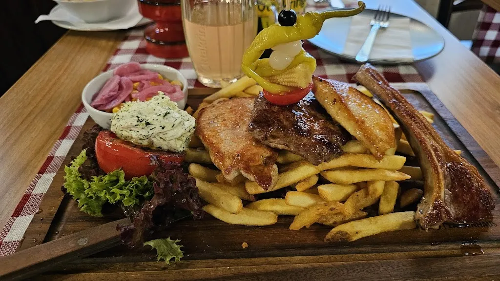 Wiener Wiazhaus_Austria_slider_image_3