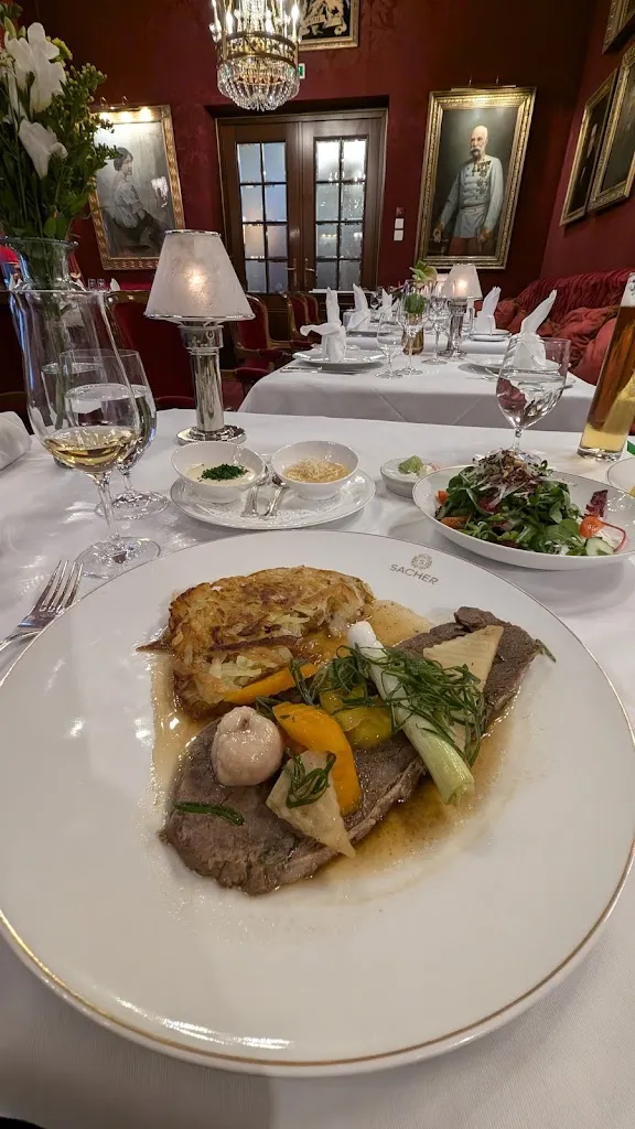 Menu_Restaurant Rote Bar_Austria_image_6