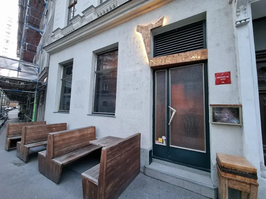 Pramerl and the Wolf_Austria_slider_image_1