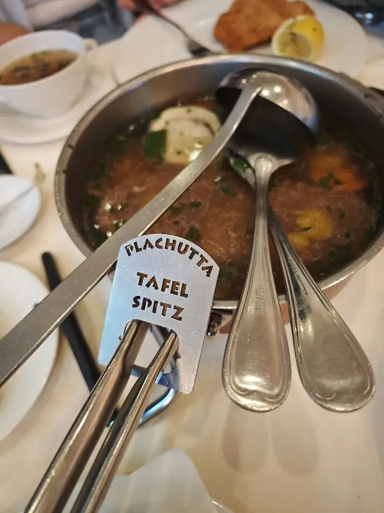 Guillaume_Plachutta Wollzeile_Austria_recensione