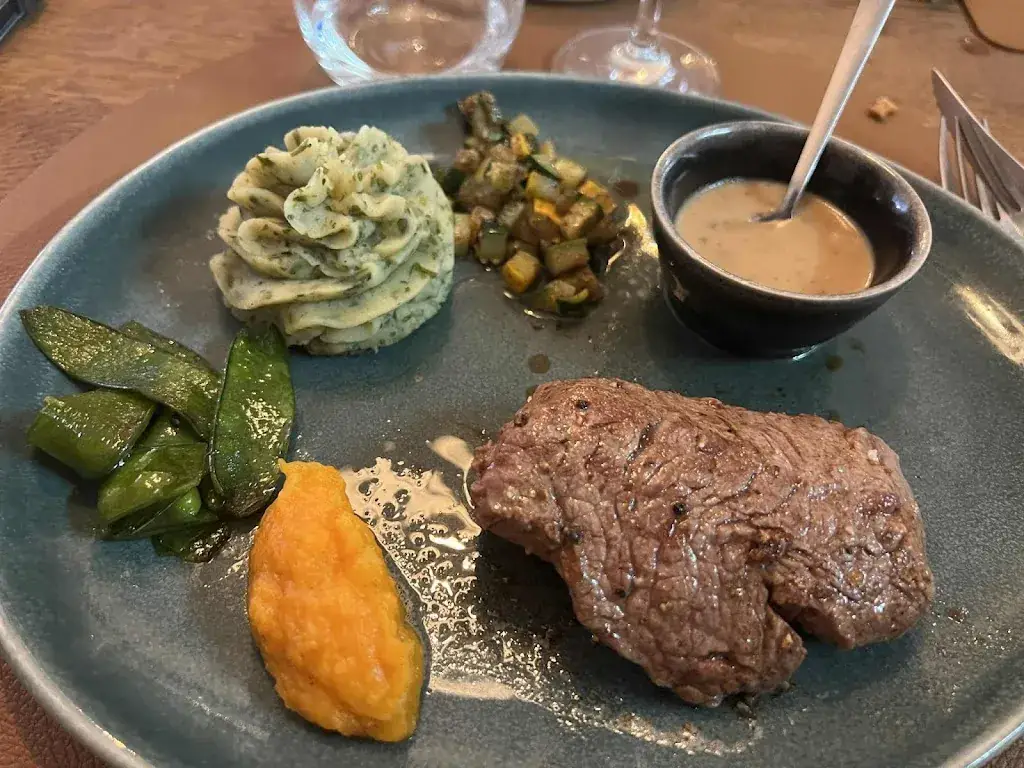 Au Restaurant L’Hippocampe_Villeréal_slider_image_3